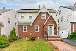 327 Field Place, Hillside, NJ 07205