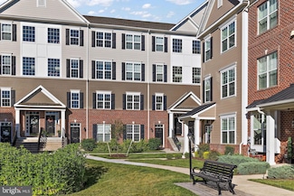 3549 Naamans Dr, Claymont, DE 19703