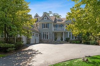 921 Fisher Ln, Winnetka, IL 60093