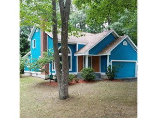 31 Peterson Cir, Concord, NH 03303