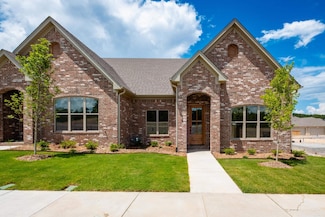 14 Driftwood Ln, Little Rock, AR 72223