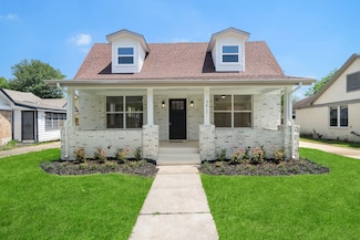 2811 Barbee St, Houston, TX 77004