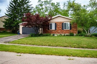 2467 Windsor Village Dr, Miamisburg, OH 45342