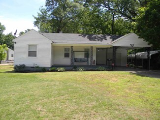 496 Eastern Dr, Memphis, TN 38122