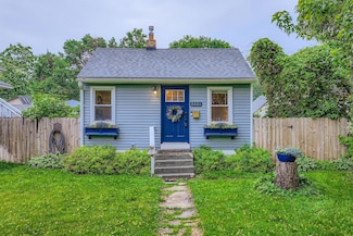 5821 2 1 2 St NE, Fridley, MN 55432