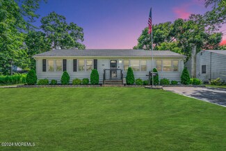 135 Coolidge Dr, Brick, NJ 08724