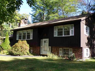 51 Ledgewood Rd, Claremont, NH 03743