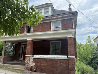 542 Franklin St, Freeport, PA 16229