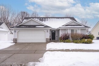 1386 Sutherland Ct, Hayden, ID 83835