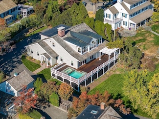 1060 Harbor Rd, Southport, CT 06890