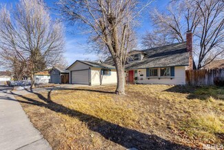 7476 Limestone Dr, Reno, NV 89511