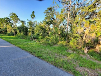 432 Munoz St, Port Charlotte, FL 33954