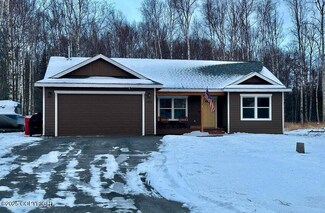 2496 W Mildland Ave, Palmer, AK 99645
