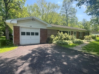 316 State Route 32 N, New Paltz, NY 12561