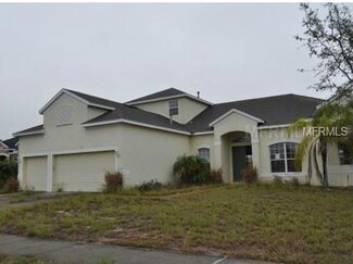 3500 Tumbling River Dr, Clermont, FL 34711
