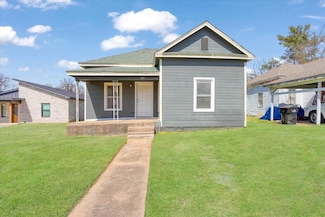 425 E Monterey St, Denison, TX 75021