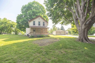9031 Mill St, Stockwell, IN 47983