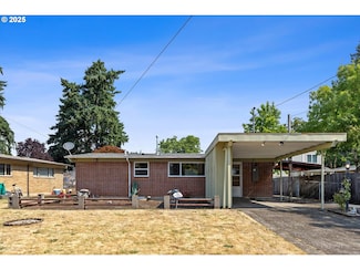 10743 SE Cora St, Portland, OR 97266