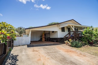 250 Kahiko St, Paia, HI 96779