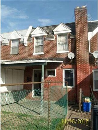 2527 S 69th St, Philadelphia, PA 19142