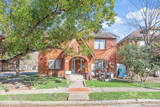 2401 Driscoll St, Houston, TX 77019
