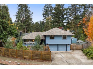 10055 SW Paulina Dr, Tualatin, OR 97062