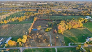 5306 Carmont Ave SW, Navarre, OH 44662