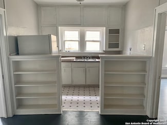 1140 W Ashby Place Unit 1, San Antonio, TX 78201