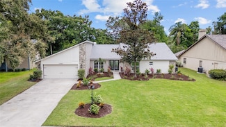 15904 Nottinghill Dr, Lutz, FL 33548