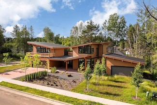 311 Hartley Hills Ln, Duluth, MN 55803