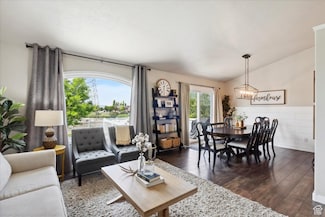 1184 Bridgecreek Ln, Layton, UT 84041