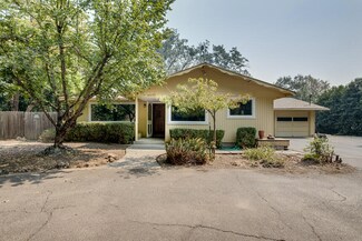 14693 Highway 234, Gold Hill, OR 97525