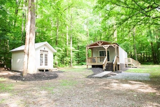 414 Twin Mountain Lake Cir, Talking Rock, GA 30175