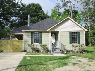 34126 Live Oak Ln, Slidell, LA 70460