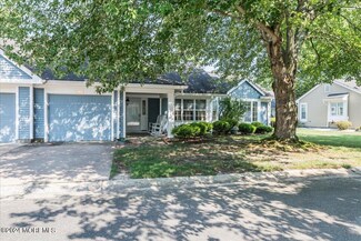 885B Liverpool Cir Unit 885B, Manchester, NJ 08759