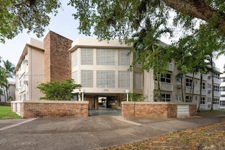 6580 Santona St Unit A32, Coral Gables, FL 33146