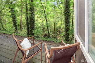 700 Front St S Unit D106, Issaquah, WA 98027