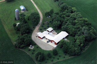 1044 90th Ave, Luverne, MN 56156