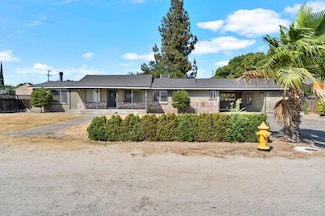 13092 S Henderson Rd, Caruthers, CA 93609