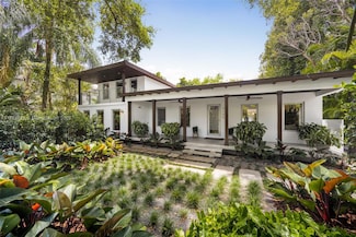 4140 Battersea Rd, Miami, FL 33133