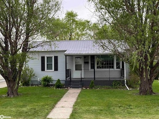 1903 Mowrey Ave, Ottumwa, IA 52501