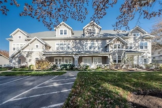 1572 Milbridge Dr, Chesterfield, MO 63017