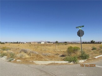 0 Silver Palm Dr, Oak Hills, CA 92344