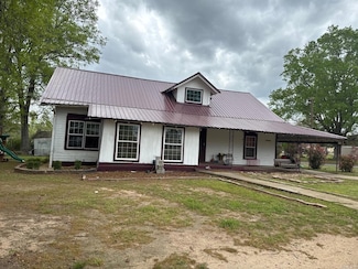 202 E 2nd St, Hermitage, AR 71647