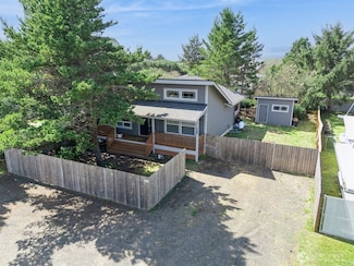 125 Ocean Shores Blvd SW, Ocean Shores, WA 98569