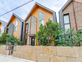 310 Clay Unit BLDG 6, San Antonio, TX 78204