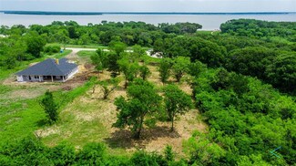 9524 E Shoreline Ct, Kemp, TX 75143