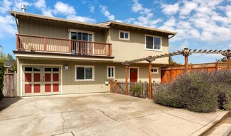 525 Bethany Curve, Santa Cruz, CA 95060