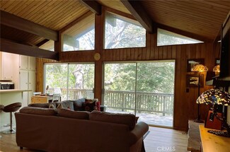 747 E Victoria Ct, Lake Arrowhead, CA 92352