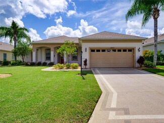 4923 Long Meadow Dr, Leesburg, FL 34748